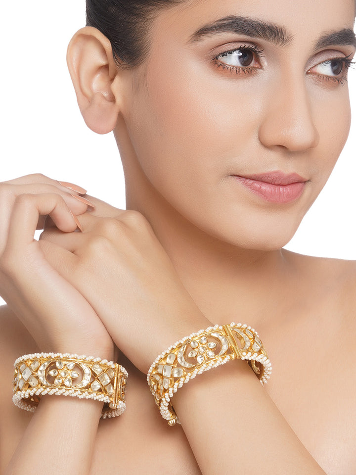 GOLD PLATED WHITE KUNDAN FLOWER  BANGLES WITH PEARL PIROI