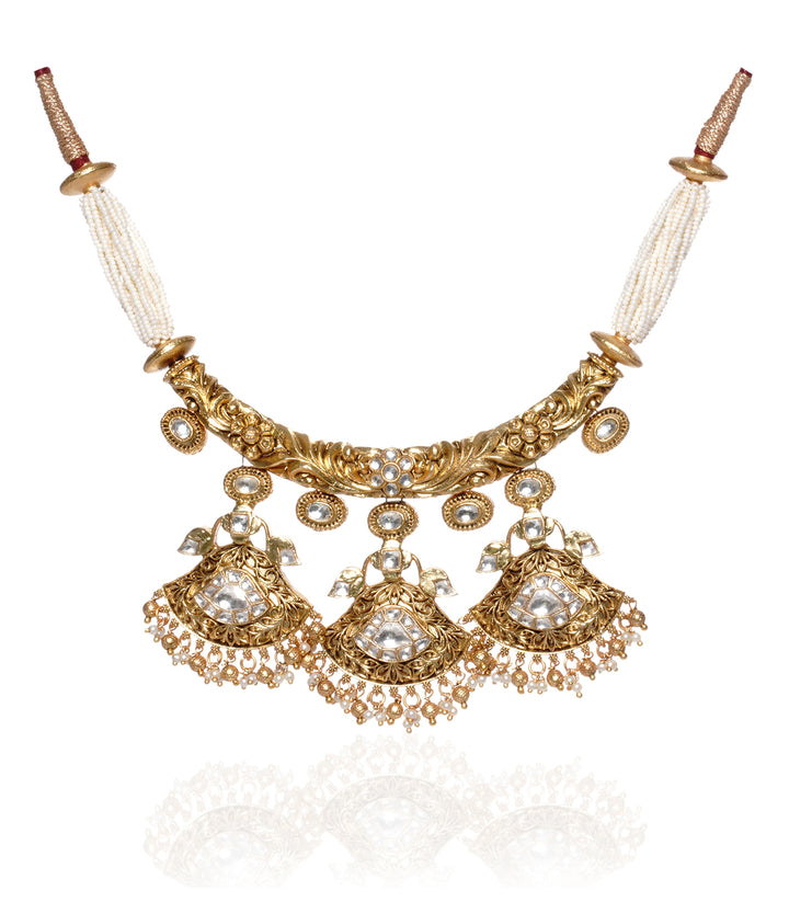 GOLD PLATED KUNDAN HASLI NECKLACE SET WITH WHITE & GOLDEN DROPS